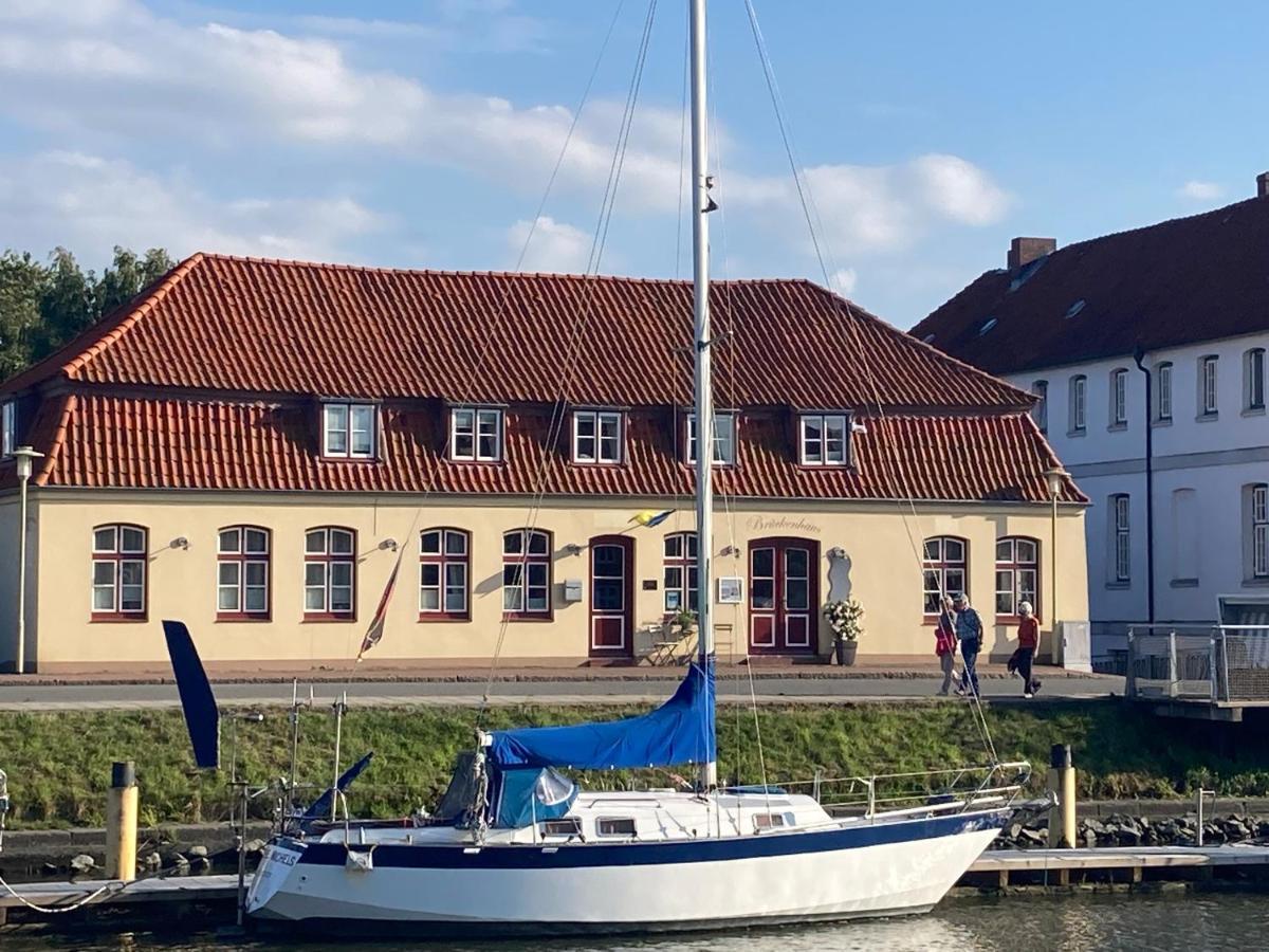 Hotel Das Brueckenhaus Glückstadt Exteriör bild