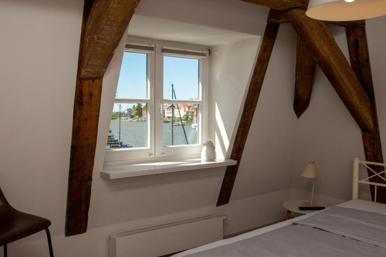 Hotel Das Brueckenhaus Glückstadt Exteriör bild